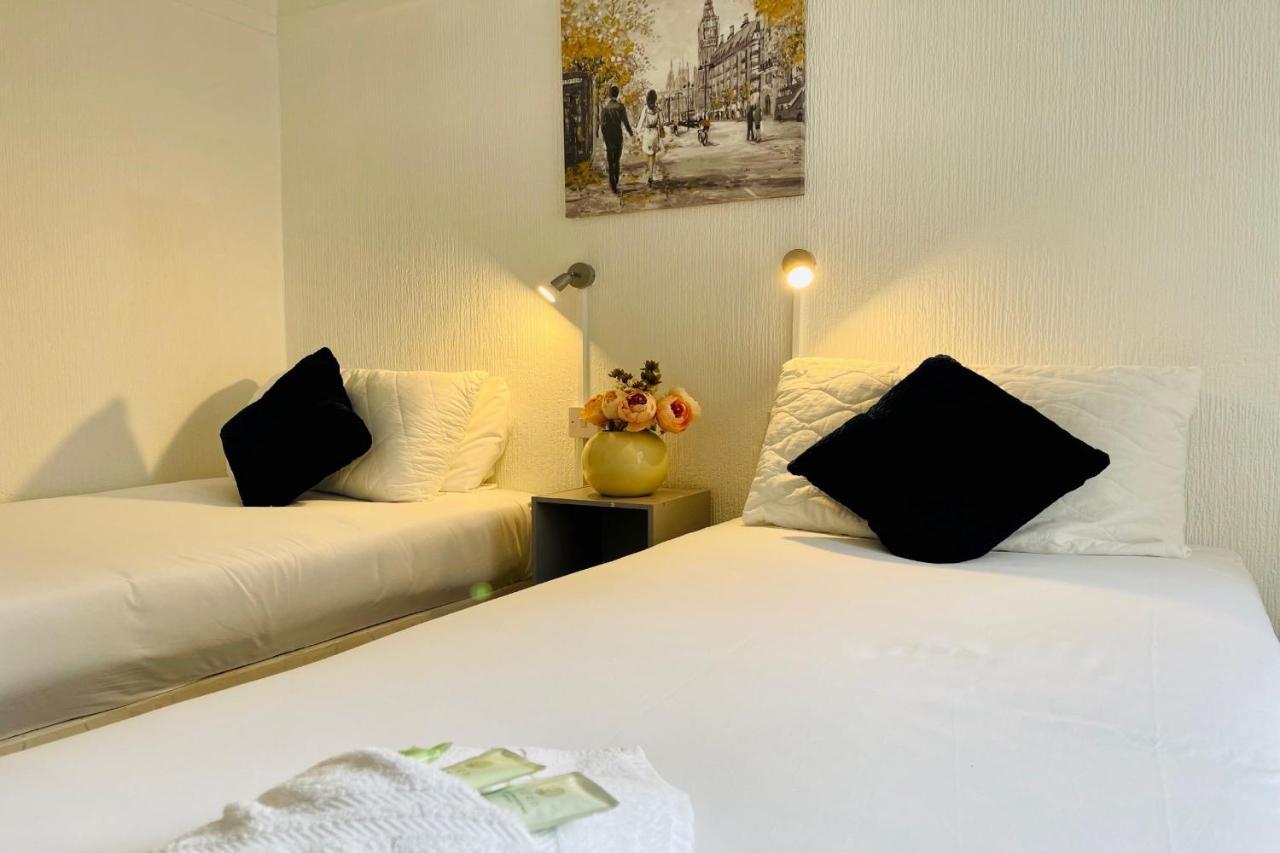 Oyo The Sun Hotel Skegness Bagian luar foto